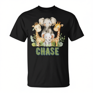T-shirt promotionnel pour enfants sur le thème du safari, avec prénom CHASE, éléphant et girafe mignons - Product Image 2