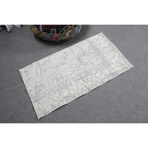 Alfombra Turca Vintage de 2x3.5 pies, Alfombra de Lana Blanca con Diseño Floral - Product Image 2