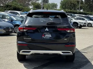 2024ใช้แล้ว Mitsubishi Outlander SEL AWD