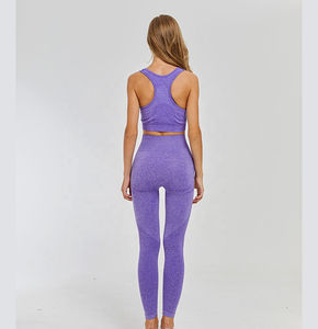 Ensemble de yoga sans couture pour femmes Soutien-gorge de sport respirant et leggings flexibles pour un mouvement ultime - Product Image 2