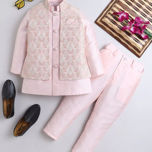 Elegante Sherwani para Niños, Diseño Cultural Tradicional de Seda para Bodas y Fiestas - Product Image 1