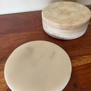 Sous-verres ronds en marbre faits à la main, pierre naturelle, vaisselle - Product Image 1