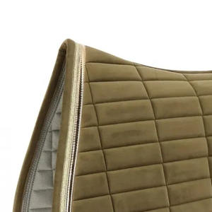 Tapis de selle personnalisé avec impression par sublimation, vente en gros, design personnalisé, tissu d'équitation avec rembourrage en mousse haute densité - Product Image 2