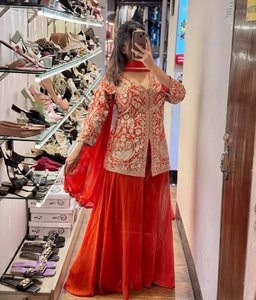 Ensemble Salwar Kameez élégant en Faux Georgette épais pour femme, séchage rapide, broderie, tenue ethnique parfaite pour fêtes, mariages et événements festifs - Product Image 2