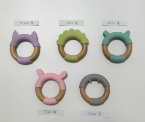 รูปปั้นอะนิเมะไม้สไตล์เวียดนามตัดด้วยเลเซอร์เป็นมิตรกับสิ่งแวดล้อมเหมาะสำหรับแฟนๆตกแต่งและขายปลีก - Product Image 3