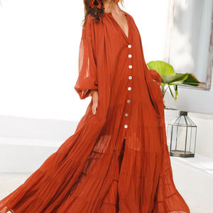 Robe maxi bohème douce pour femmes, manches cloche, boutonnée, coupe régulière, 100% coton, taille naturelle, été, plage - Product Image 1