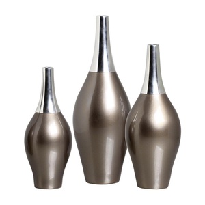 Jarrón Metálico de Dos Tonos con Maceta Moderna de Aluminio, Acabado Plateado y Bronce para Decoración Artística de Lujo - Product Image 1