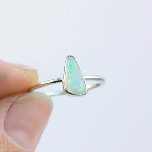 Ajuste de bisel de forma elegante de ópalo etíope Natural, banda minimalista de Plata de Ley 925 para mujer, anillos de fiesta de aniversario, regalos - Product Image 5