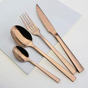 Juego de Cubiertos de Diseño Elegante y Sencillo con Acabado Dorado y Plateado, Cubiertos Duraderos para el Hogar, Cocina, Catering y Eventos, de la India - Product Image 5