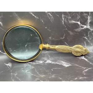 Lupa compacta de latón para exploración de la naturaleza Ideal para niños y adultos interesados en aventuras al aire libre - Product Image 5