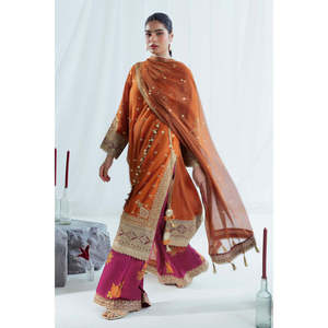 ชุดสูทผ้าลอนปักเลื่อมสำหรับผู้หญิง 3 ชิ้น พร้อมผ้าคลุมไหล่ผ้าฝ้ายตาข่าย FE-52116 - Product Image 6