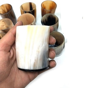 Verre à vin poli fait main en corne de buffle de qualité supérieure - Product Image 5