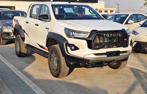 Último Modelo 2025 para HIACE 3.9L Turbo Gasolina/Diésel Automático con Botón de Arranque, 4 Puertas, 5 Asientos, LHD/RHD, Camioneta con Pantalla Táctil - Product Image 3