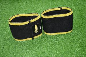 Soporte de Brazo Unisex Elástico de Neopreno Ajustable Antideslizante y Transpirable para Bíceps y Codo para Levantamiento de Pesas - Product Image 3