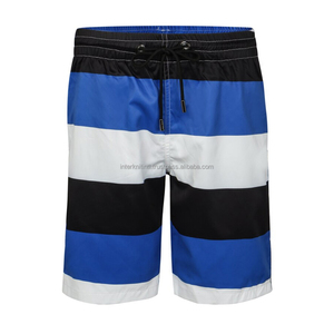 กางเกงชายหาดลายทางคุณภาพสูง แฟชั่นฤดูร้อน กางเกงขาสั้นสไตล์หรูหรา กางเกงขาสั้นสำหรับใส่ในสวนสาธารณะ ขายส่งแบบ OEM - Product Image 1