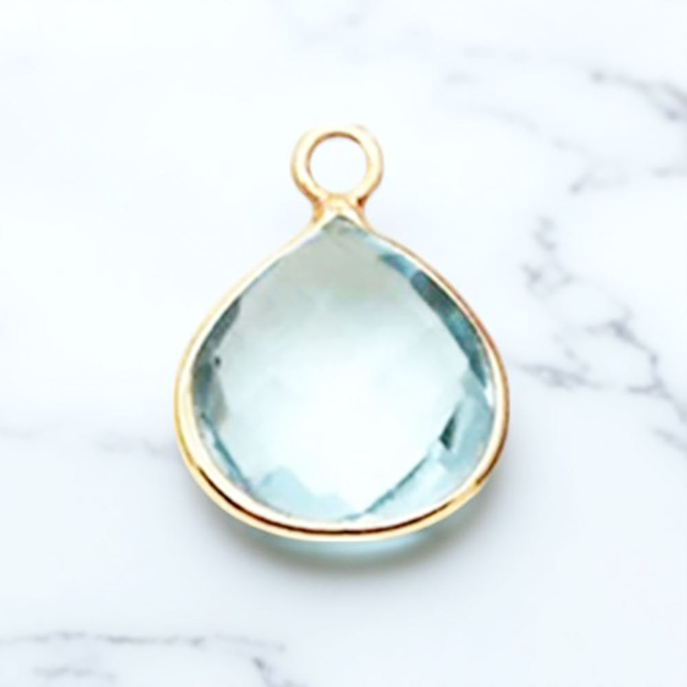 บุษราคัมสีฟ้า