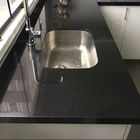 Grande dalle de granit noir Galaxy avec finition antique, haute résistance, design moderne, Rajasthan, pour comptoirs de cuisine, sols, escaliers