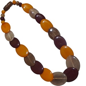 Collar de resina de moda moderna para la venta Collar único hecho a mano y hecho a mano para niñas Hecho para Resina disponible - Product Image 3