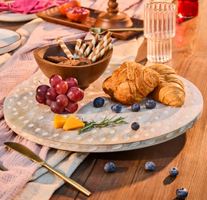 Plateau de service décoratif en bois Ustensiles de cuisine de qualité supérieure Plateau rotatif Plateau de table Style nordique Mangue Plateaux de service en bois - Product Image 4