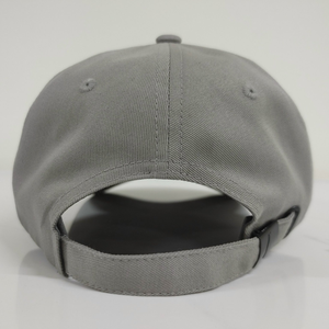 Venta al por mayor gorras de béisbol de alta calidad 6 paneles logotipo bordado ligeramente curvado ajustable plástico Strapback Vietnam Headwear OEM - Product Image 5