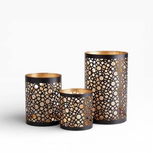 Bougeoir en métal noir avec motif de feuille découpée et intérieur doré pour une décoration intérieure de luxe - Product Image 6