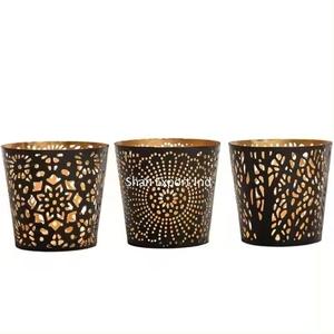 Grand bougeoir votif en métal de fer de conception finition noire antique écologique fait à la main pour la maison mariage et décoration de Noël - Product Image 6