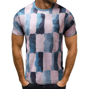 Camiseta de manga corta de sublimación de secado rápido para hombre, ligera y transpirable, con logotipo personalizado para uso en exteriores y estilo de vida activo - Product Image 2