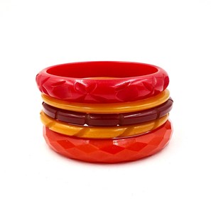 Best Vintage Acrylic Resin Bangle <b>Bracelets</b> Set <b>Red</b> Orange Brown Flower Carved Pattern Unisex Fashionable Jewelry Party Woman - Product Image 1