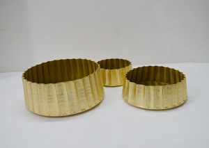Bol courbe en aluminium plaqué or Texture Design fantaisie Bol de vaisselle bon marché en gros pour la maison Bol de service pour hôtel et restaurant - Product Image 5