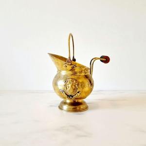 Unique handcrafted brass <b>coal</b> <b>bucket</b> perfect for vintage interior designs and adding warmth to country style living spaces - Product Image 3