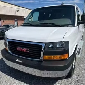 Fourgonnette utilitaire GMC Savana 2500 SWB 2023 certifiée, propre et peu utilisée, intérieur clair, sièges en cuir, moteur turbo, propulsion arrière, régulateur de vitesse adaptatif - Product Image 1