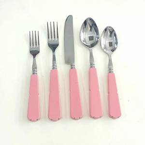 Ensemble de couverts en métal fini argent fait main avec poignée en résine blanche pour la maison et la table de mariage ensemble de couverts décoratifs - Product Image 3