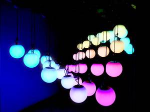 Cinetica LED Lifting Ball RGB colorato DMX512 controllo corpo in alluminio con materiale plastico Wedding Stage Lighting - Product Image 6