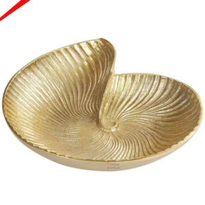 Tazón para servir chocolate y postre de aluminio con acabado dorado para restaurante y bar de hotel - Product Image 1