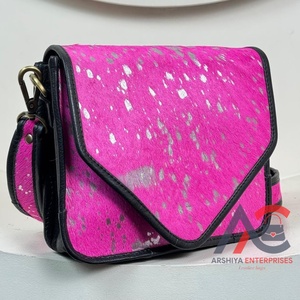 Bolsos de hombro metálicos de piel de vaca de diseño al por mayor bolsos de lujo de piel auténtica de alta calidad para mujer - Product Image 1