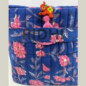 Sac fourre-tout matelassé en coton de luxe bleu avec rose, unique, écologique, fait à la main, pour épicerie, marché, cosmétiques, vente en gros, trousse de toilette - Product Image 4