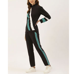 Vente chaude Ensemble de survêtement de sport pour femmes personnalisé Col montant 100% coton Motif uni Haute qualité pour l'exercice en salle de sport en hiver - Product Image 4