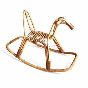 Silla Mecedora de Mimbre y Ratán con Forma de Animal para Niños Pequeños, Diseño Artesanal Natural, Muebles para Dormitorio, Sala de Estar y Guardería - Product Image 2