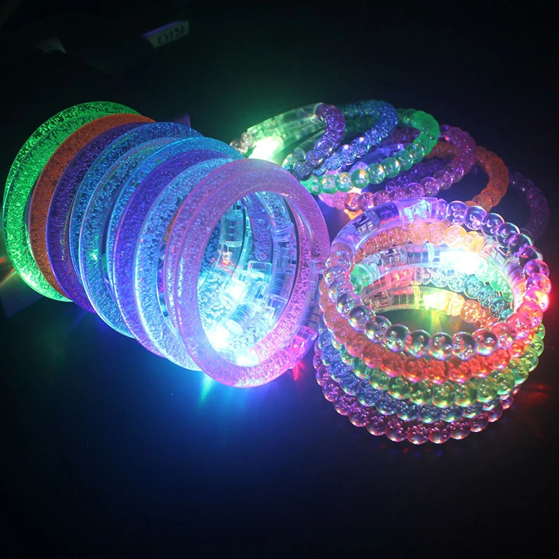 Penjualan terlaris gelang Led gelang menyala dalam gelap perlengkapan pesta lampu Neon gelang mainan dekorasi ulang tahun pernikahan