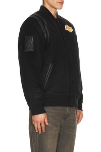 แจ็กเก็ตเบสบอลเลตเทอร์แมนมีแขนเสื้อดีไซน์ใหม่สำหรับทุกเพศเสื้อแจ็คเก็ตปักลายกำมะหยี่สำหรับทุกเพศ - Product Image 3