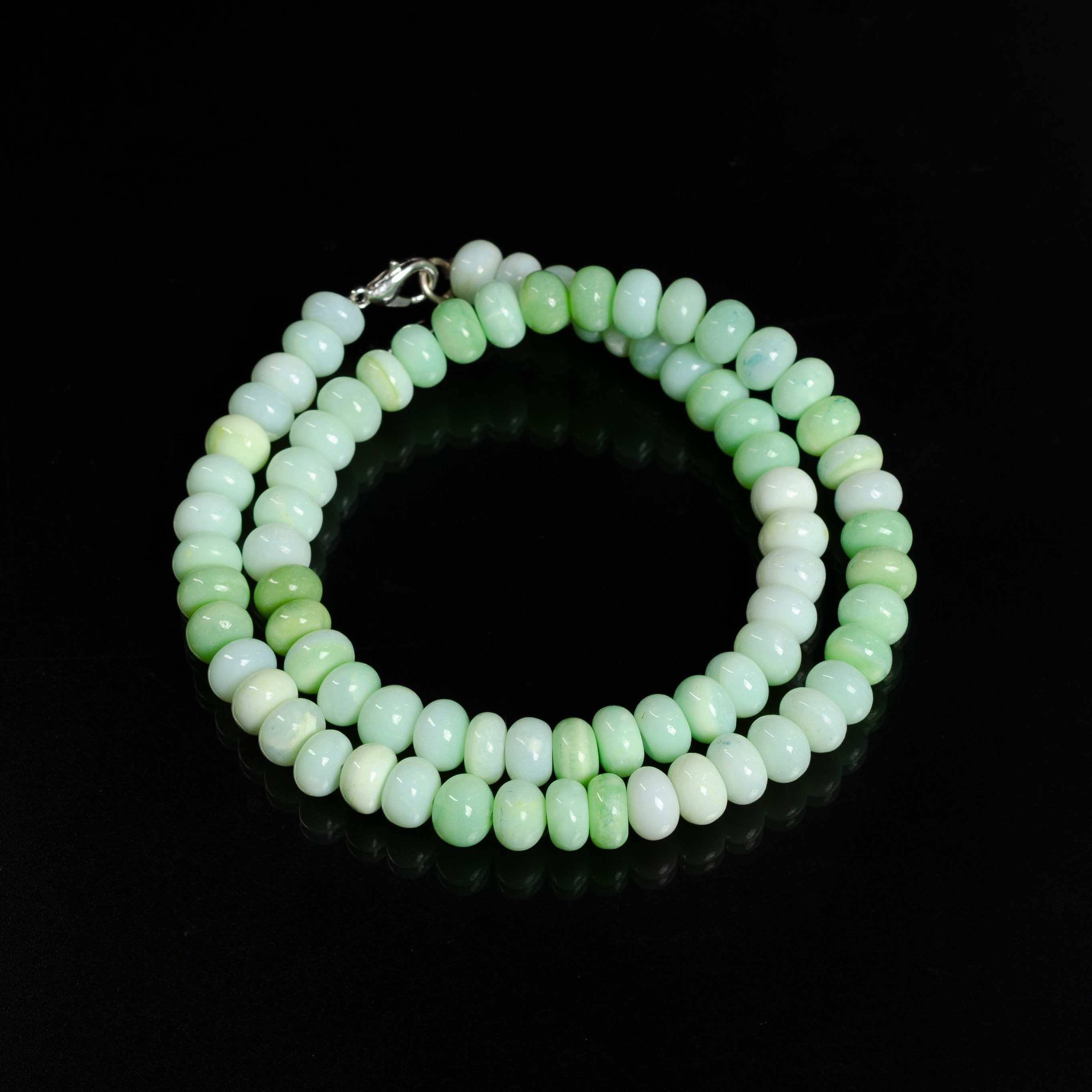 สีเขียว