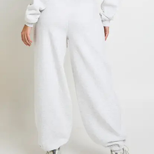 Chándal de color liso con mangas largas, servicio OEM, transpirable, modelo 2026 para mujer, con cierre de cremallera, a precio económico. - Product Image 6