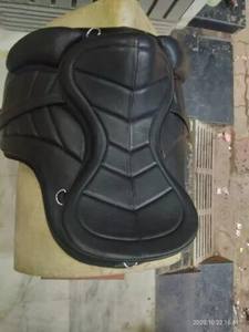 La mayoría de las ventas de silla de montar a caballo sin árboles silla de montar a pelo sintético para la calidad de exportación disponible a precio al por mayor - Product Image 5