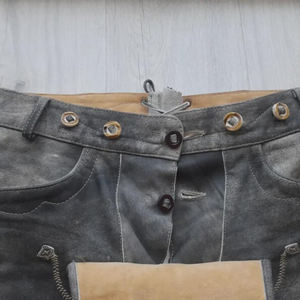 Lederhosen de haute qualité pour hommes allemand Oktoberfest bavarois traditionnel en cuir suédé Shorts tenues personnalisées en gros - Product Image 4