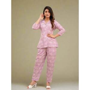 Ensemble deux pièces décontracté tendance pour femmes en crêpe violet (XS) - Product Image 1