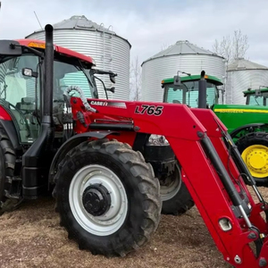 FOURNISSEUR VERIFIÉ DE TRACTEURS D'OCCASION Case IH 140 Max xum 2013 avec chargeur Case IH L765 - Product Image 2