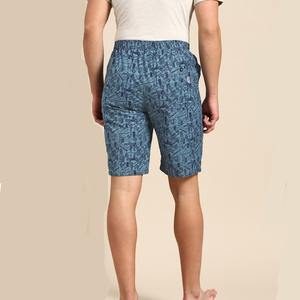กางเกงขาสั้นสีน้ำเงินพิมพ์ลายสไตล์ไฮสตรีทสำหรับผู้ชาย ผ้าโพลีเอสเตอร์ 100% เอวยางยืด สวมใส่สบายๆ ในฤดูร้อน สตรีทแวร์ ระบายอากาศได้ดี แห้งเร็ว - Product Image 2