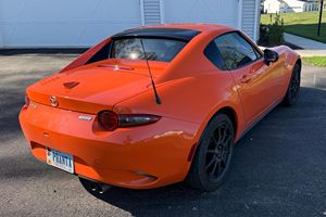 MAZDA MX-5 MIATA RF 2019 USADO, EDICIÓN DE 30 ANIVERSARIO, VOLANTE A LA IZQUIERDA/DERECHA - Product Image 5