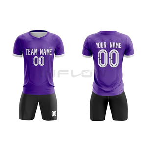 Maillot de football personnalisé multi-taille ample respirant séchage rapide impression par sublimation de haute qualité maillot de football rétro - Product Image 6