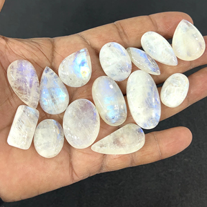 Piedra Lunar de Fuego Azul Natural, Gema Suelta en Cabujón, Forma Mixta, Tamaño Mixto, 20 a 30 mm - Product Image 1